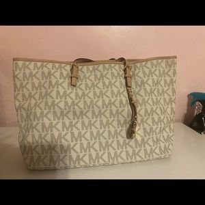Michael Kors Tote